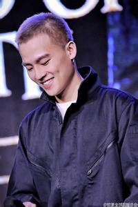 欧豪家庭背景照片曝光,揭秘明星背后的温馨故事