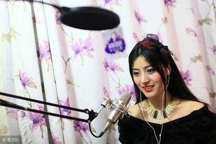 围观 网络女主播 女神,女神的虚拟舞台与围观者的狂欢